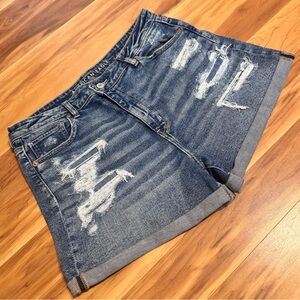 American Eagle | Distressed Mom Jean Shorts